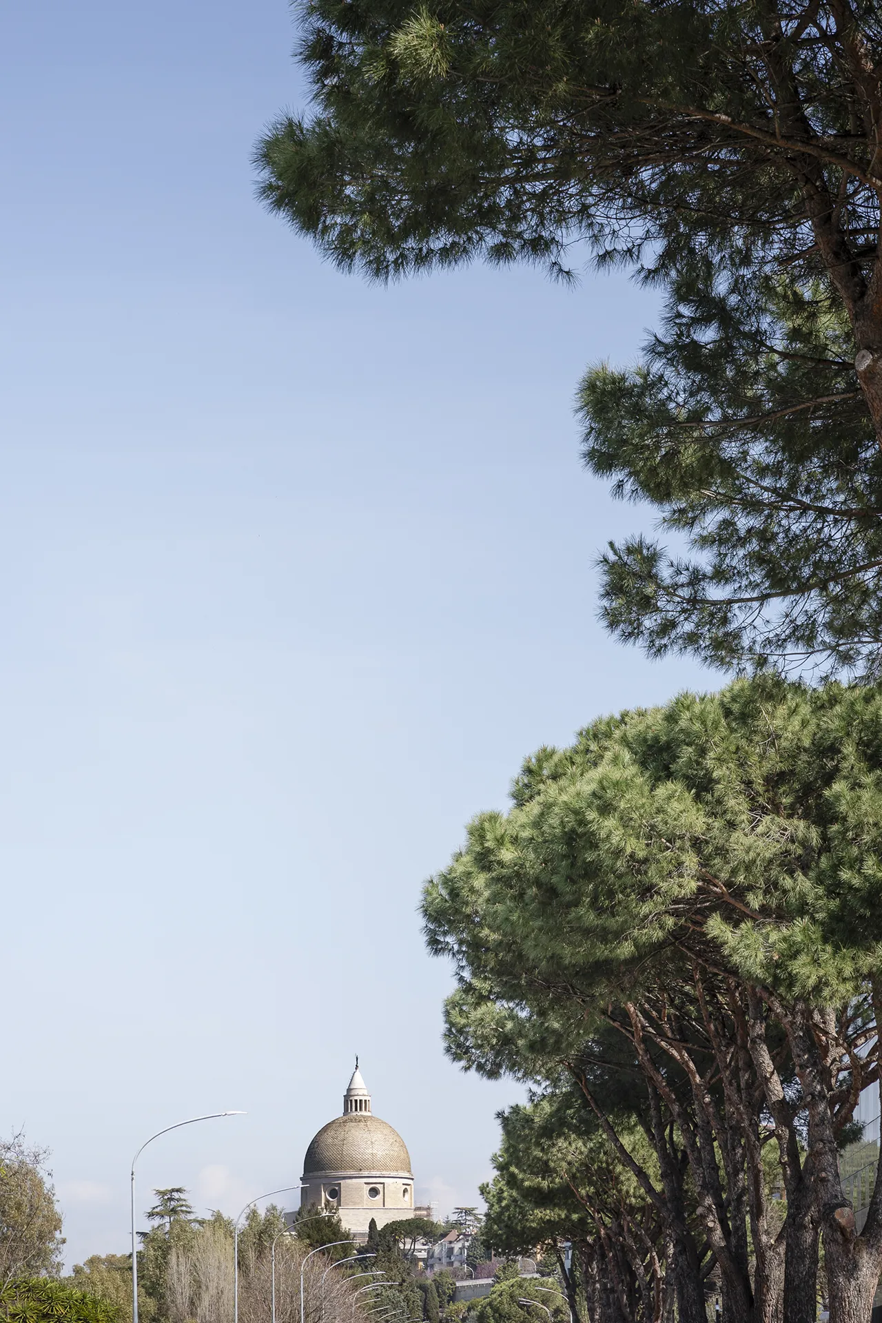Roma Eur basilica pietro paolo