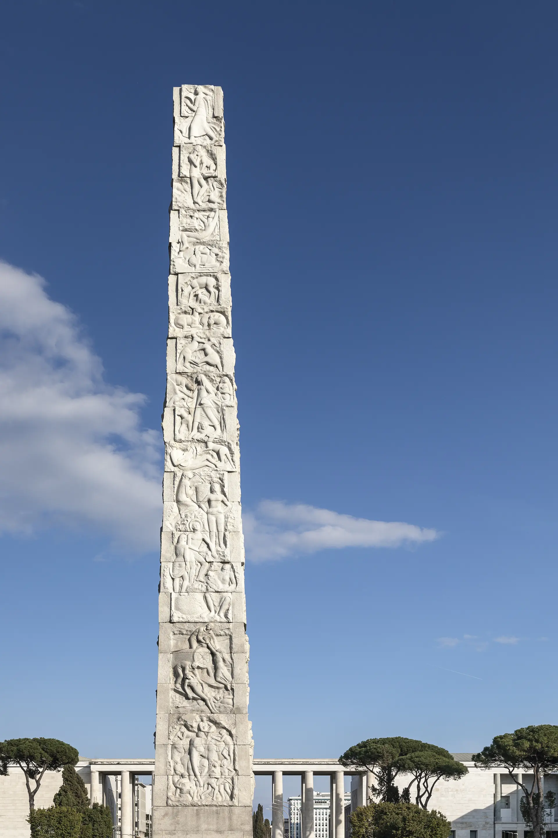 L'obelisco di Marconi, o obelisco dell'EUR